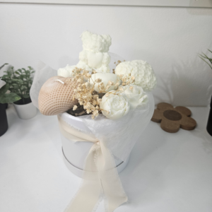 Flower-Bear -Heart Bouquet Soya Candles – Scented